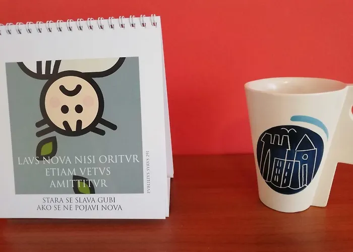 Spacious Family With Parking In The Shade And Barbecue House * Šibenik