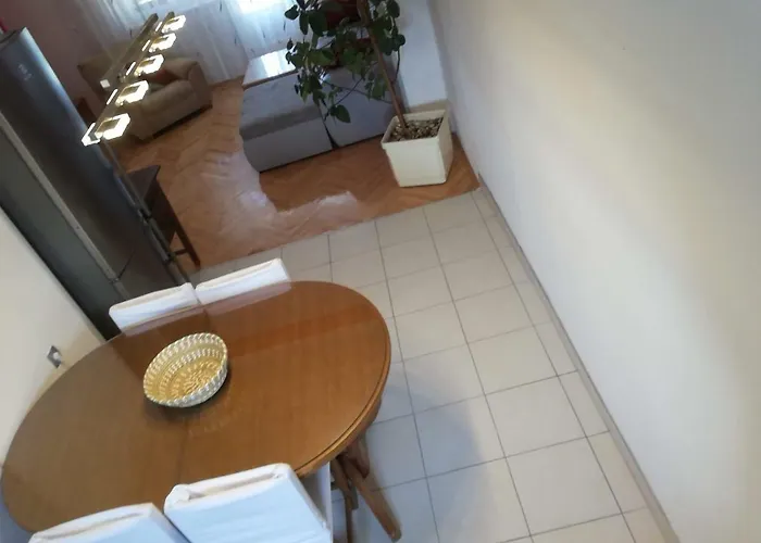 Spacious Family With Parking In The Shade And Barbecue House Appartamento