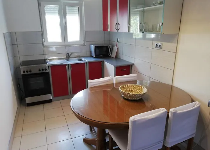 Appartamento Spacious Family With Parking In The Shade And Barbecue House *